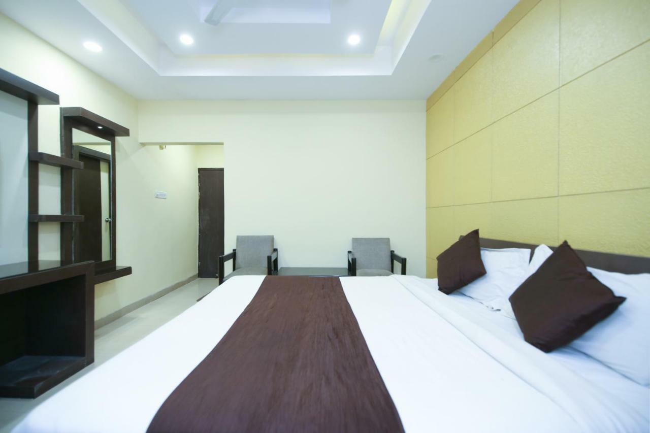 Hotel Rahul Jabalpur Esterno foto