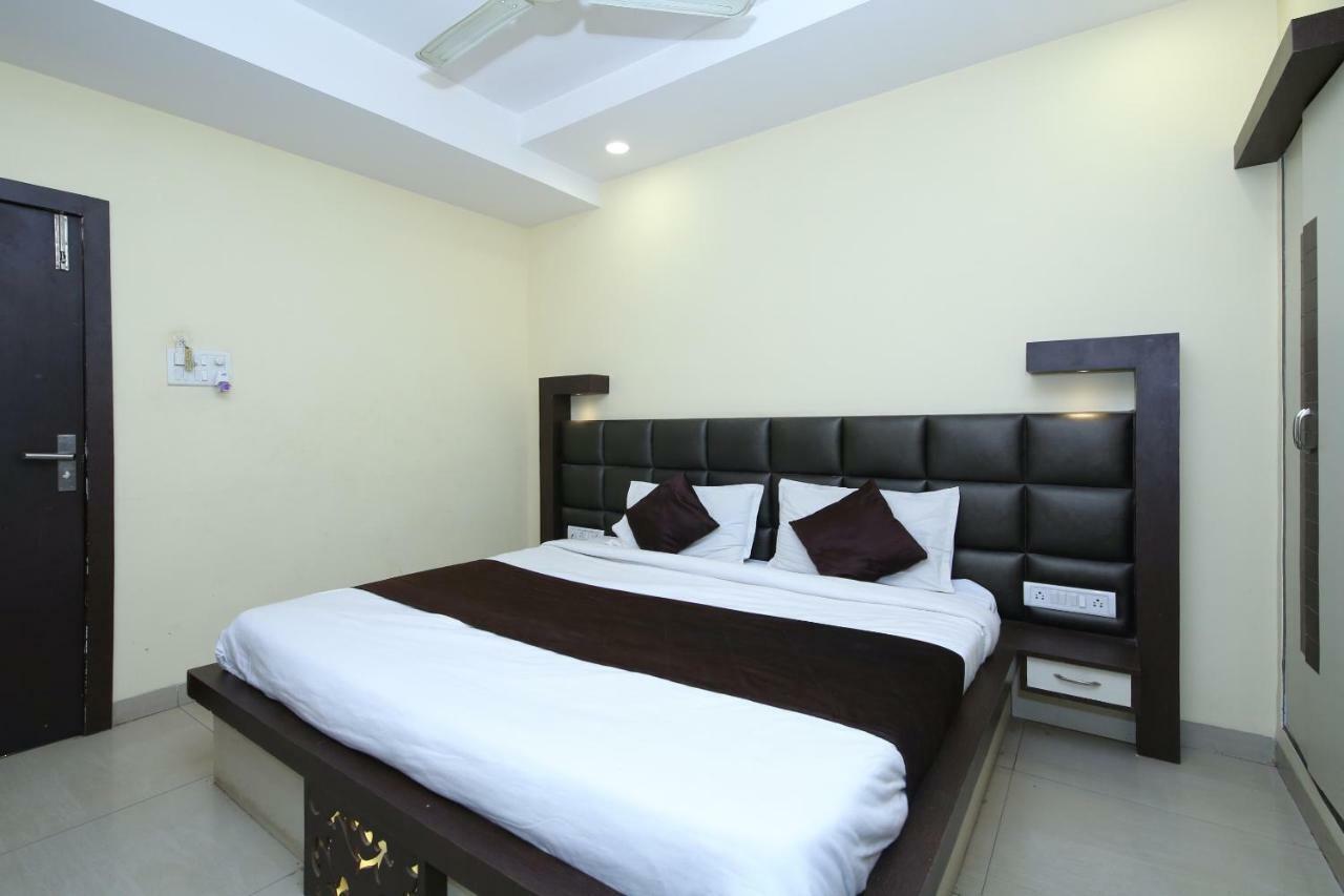 Hotel Rahul Jabalpur Esterno foto